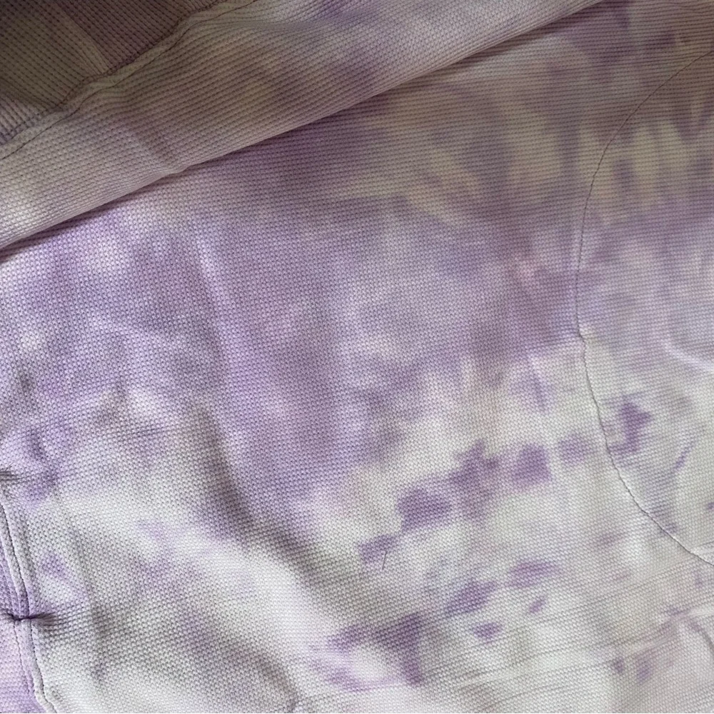 NWOT- WOMEN'S LONG SLEEVE TIE DYE LOOSE FIT TOP LAVENDER COLOR - Picture 8 of 8